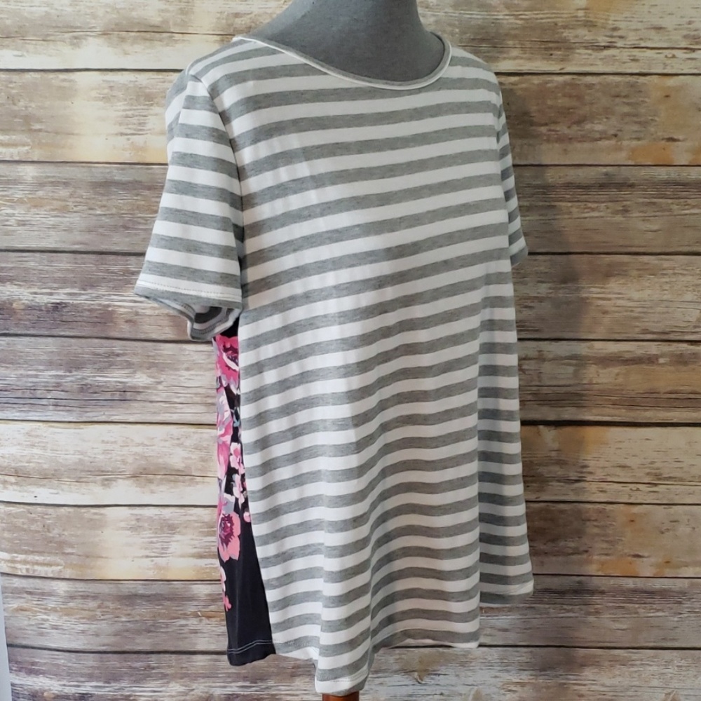 Button Back Knit Top